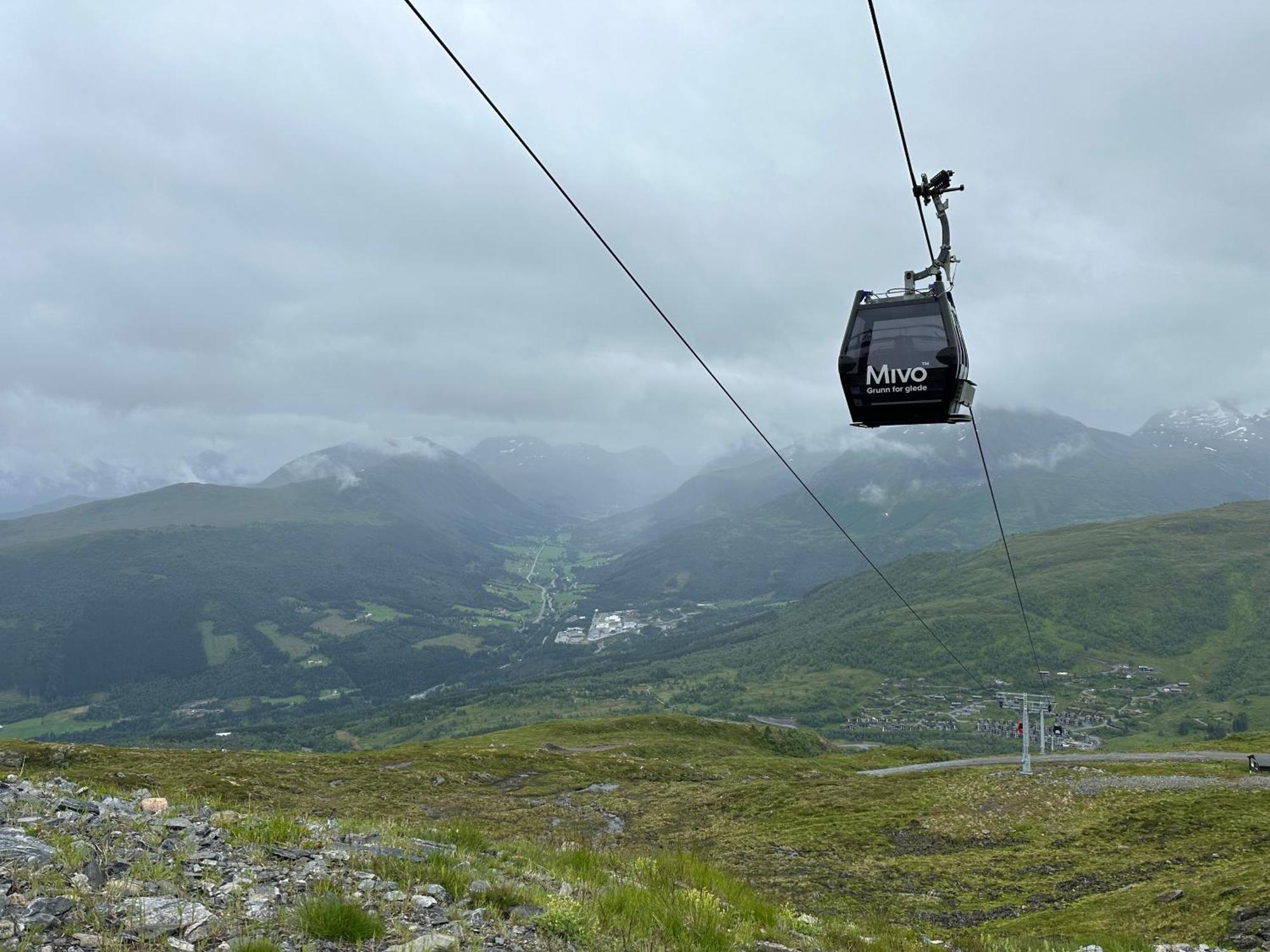 Roalden Mountain Lodge Stranda  Exteriör bild